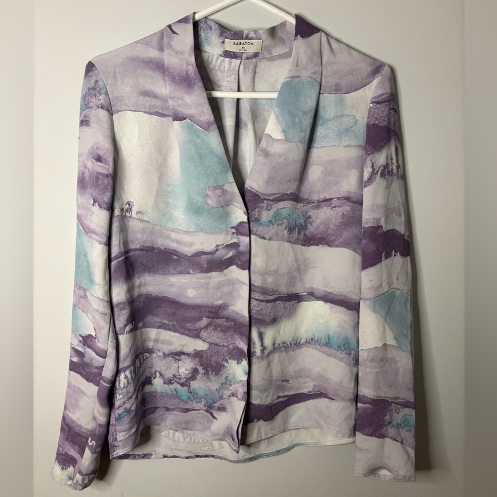 Babaton Multicolor Abstract Blouse - Picture 2 of 6